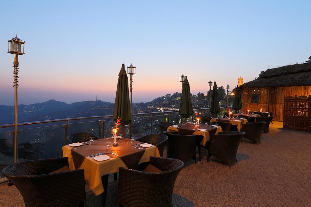 Best Local Restaurants to Celebrate After a Move