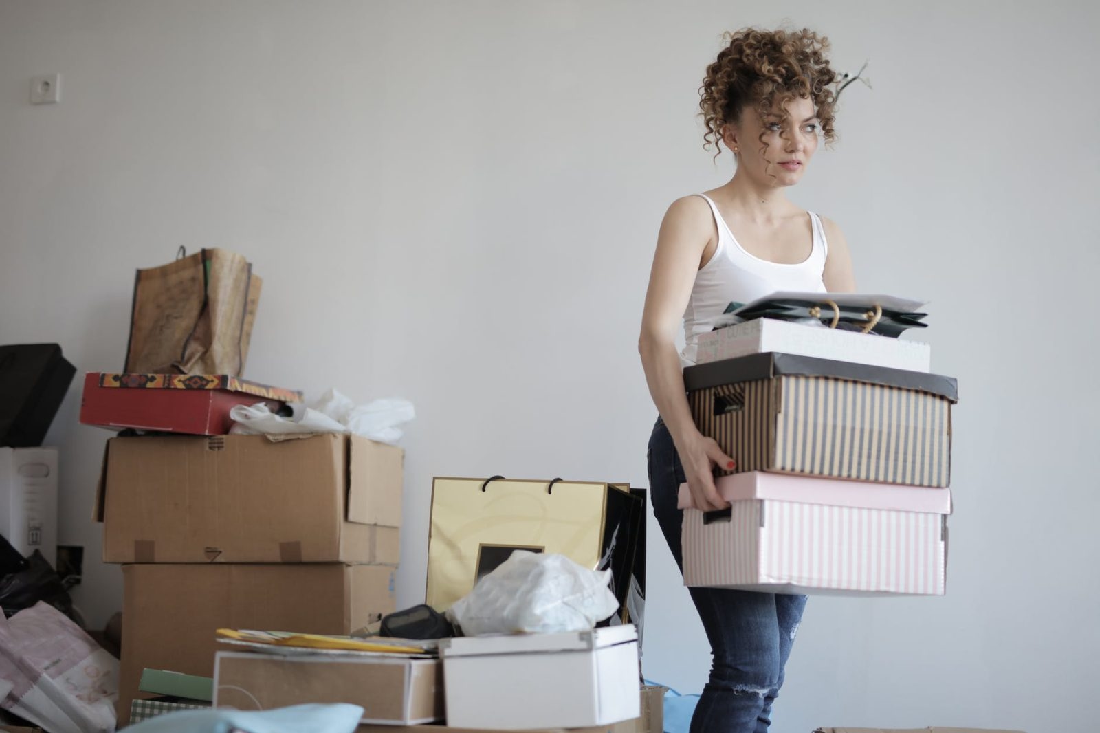 Avoid Fees When Moving Out of a Rental
