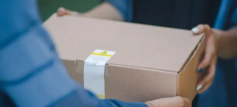 Hiring Movers Can Save You Money