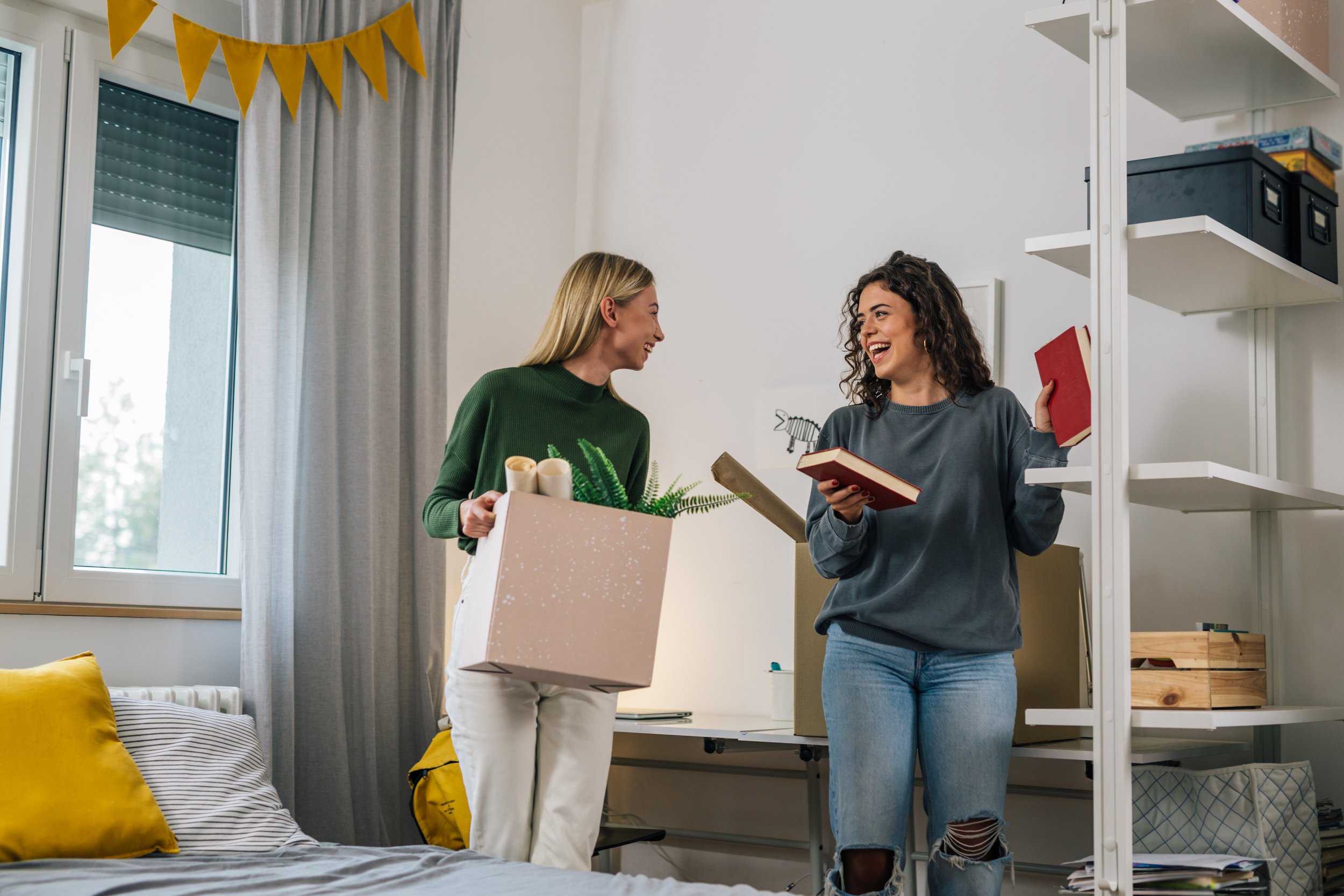 Moving in and out of College Dorms Efficiently